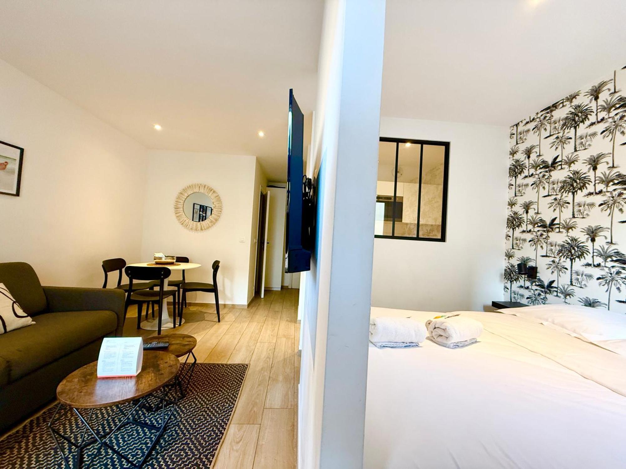 Apartment C001-beau Neuf Situe Au Centre